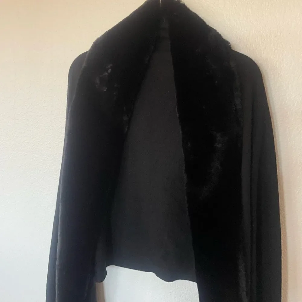 Black faux fur cape